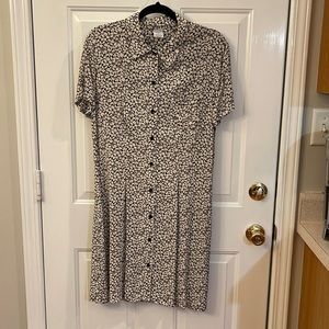 Old Navy button front dress, size 12